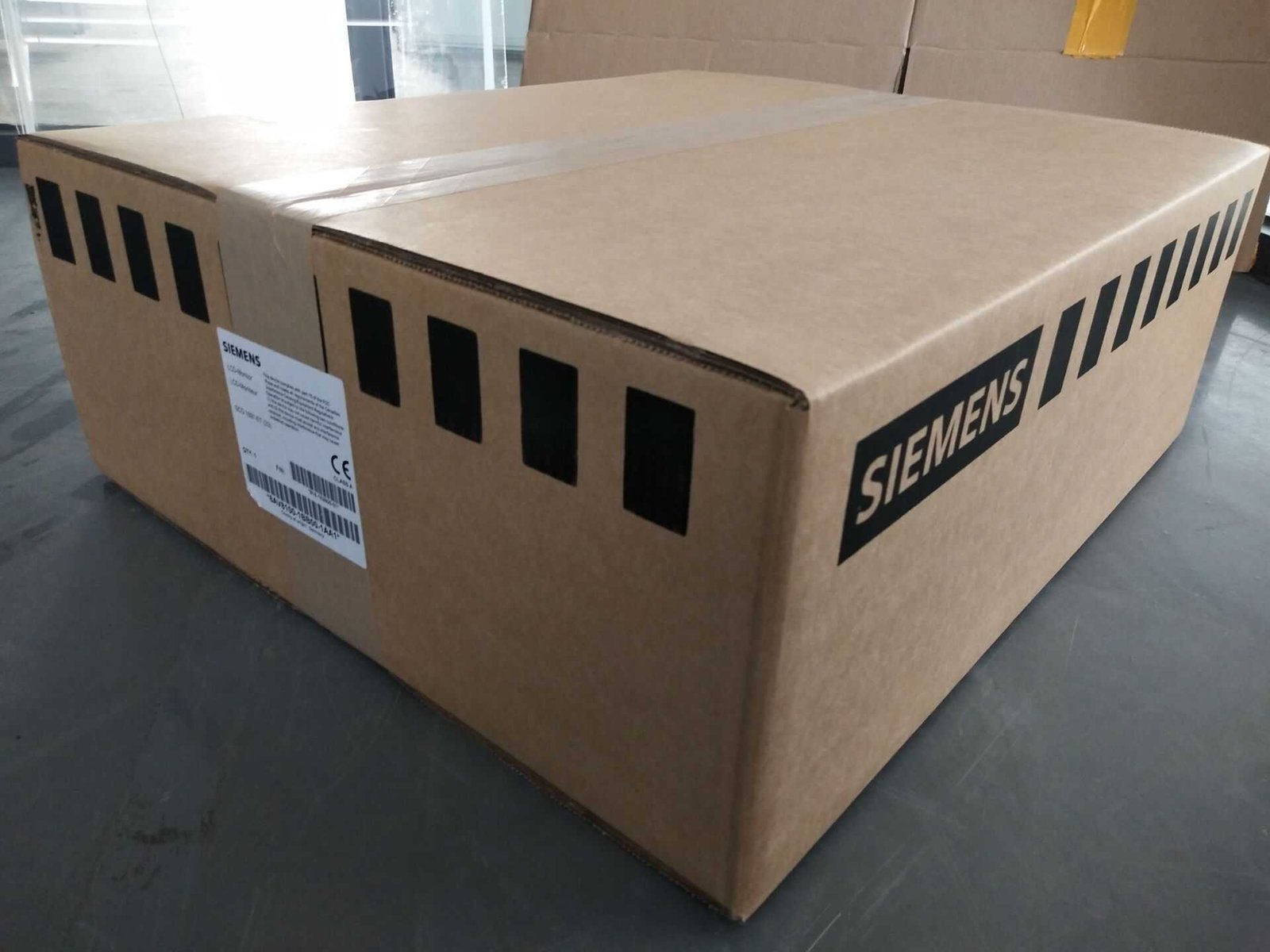 6AV8100-1BB00-0AA1 SIEMENS SCD 1597-ET, 15 LCD - AoteWell Automation